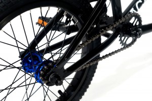 inspire16-black-blue5